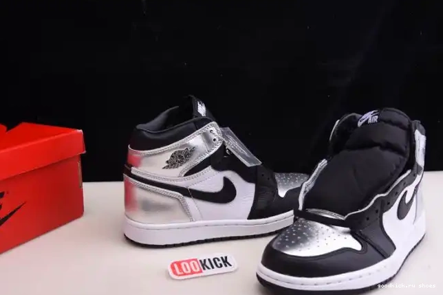 Rep OG JORDAN 1 CD0461-001 TOE AIR HIGH SILVER WMNS 0506